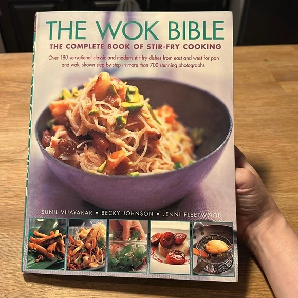 Wok Cookbook - Picture 1 of 2